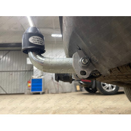 H069A GALIA Полностью оцинкованный фаркоп на Hyundai Santa Fe 2006-2012, Kia Sorento 2009-2012. Тип шара: A. Подрезка бампера. Нагрузки: 2500/100 кг, масса фаркопа 19,02 кг