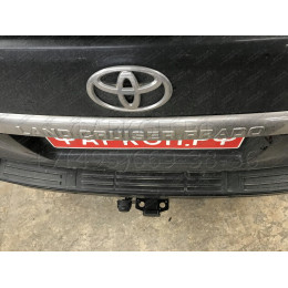 FA 0602-E Бизон Фаркоп на Toyota Land Cruiser Prado 150 2009-2023, Toyota Land Cruiser Prado 120 2002-2010 без подрезки бампера. Тип шара: E (легкосъемный шар под квадрат). Нагрузки: 3