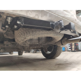 FA 0602-E Бизон Фаркоп на Toyota Land Cruiser Prado 150 2009-2023, Toyota Land Cruiser Prado 120 2002-2010 без подрезки бампера. Тип шара: E (легкосъемный шар под квадрат). Нагрузки: 3