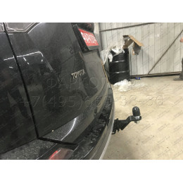 FA 0160-E Бизон Фаркоп на Toyota RAV4 2012-2019. Дорестайлинг без подрезки бампера, рестайлинг с подрезкой бампера. Тип шара: E (легкосъемный шар под квадр
