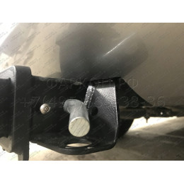 FA 0160-E Бизон Фаркоп на Toyota RAV4 2012-2019. Дорестайлинг без подрезки бампера, рестайлинг с подрезкой бампера. Тип шара: E (легкосъемный шар под квадр