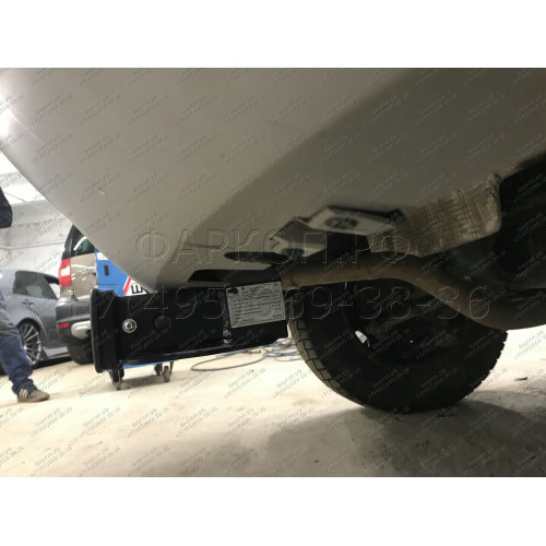 FA 0170-E Бизон Фаркоп на Renault Duster 2010-2021, Nissan Terrano 2014-2022, Renault Kaptur 2016-2022 без подрезки бампера. Тип шара: E (легкосъемный шар под квадрат). Нагрузки: 2500/100 кг. Не комплектуется электрикой