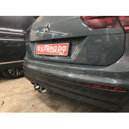 V069A GALIA Полностью оцинкованный фаркоп на Volkswagen Tiguan 2007-2016, Tiguan 2 2016-2024, Audi Q3 2011-2019, 2019-2025, SEAT Tarraco 2018-2024. Тип шара: A. Невидимый вырез бампера. Нагруз