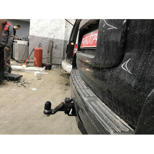 FA 0602-E Бизон Фаркоп на Toyota Land Cruiser Prado 150 2009-2023, Toyota Land Cruiser Prado 120 2002-2010 без подрезки бампера. Тип шара: E (легкосъемный шар под квадрат). Нагрузки: 3300/120 кг. Не комплектуется электрикой