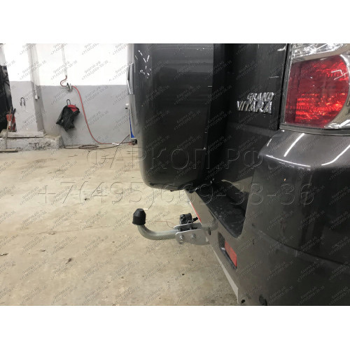 S114A GALIA Полностью оцинкованный фаркоп на Suzuki Grand Vitara 3 двери 2005-2016. Тип шара: A. Установка без снятия и выреза бампера. Нагрузки: 1800/90 кг, масса фаркопа 15,32 кг