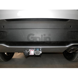 J011C GALIA Полностью оцинкованный фаркоп на Jeep Renegade 2014-, FIAT 500X 2014-, Jeep Compass 2017-. Тип шара: C (горизонтальный съемный). Требуется вырез в бампере. Нагр