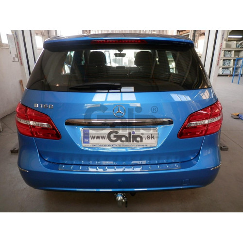 M128C GALIA Полностью оцинкованный фаркоп на Mercedes A-Class w176 дорестайлинг 2012-2015, Mercedes B-Class w246 2012-2019. Подрозетник убирается за бампер. Тип шара: C (горизонтальный съемный). Без выреза бампера. Нагрузки: 1600/100 кг, масса фаркопа 16,