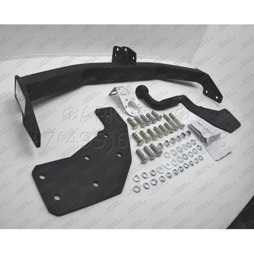 NS 18 AVTOS Фаркоп на Nissan Pathfinder R50 1996-2004, Infiniti QX4 1996-2003 без подрезки бампера. Тип шара: A. Нагрузки: 1500/75 кг, масса фаркопа 17,5 кг (без электрики в комплекте)