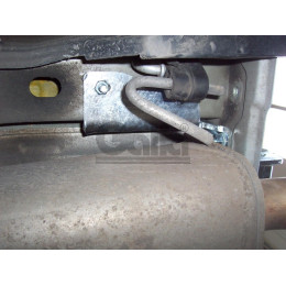 O044A GALIA Полностью оцинкованный фаркоп на Opel Meriva A 2003-2010. Подрозетник убирается за бампер. Тип шара: A. Невидимый вырез бампера. Нагрузки: 1300/60 к