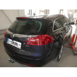 O059A GALIA Полностью оцинкованный фаркоп на Opel Insignia седан/универсал/хетчбек 2009-2017. Подрозетник убирается за бампер. Тип шара: A. Невидимый вырез 