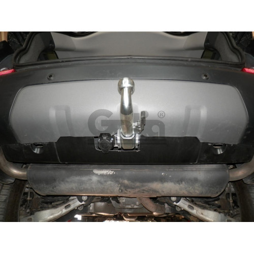 R104C GALIA Полностью оцинкованный фаркоп на Land Rover Discovery Sport, только 5-местная версия с запасным колесом в багажнике 2015-2019. Тип шара: C (горизонтальный съемный). Требуется вырез бампера. Нагрузки: 2500/150 кг, масса фаркопа 22,87 кг