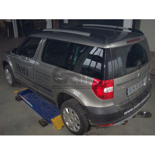 S098C GALIA Полностью оцинкованный фаркоп на Skoda Yeti 2009-2018 2WD/4WD. Тип шара: C (горизонтальный съемный). Невидимый вырез бампера. Нагрузки: 2000/80 кг, масса фаркопа 14,57 кг