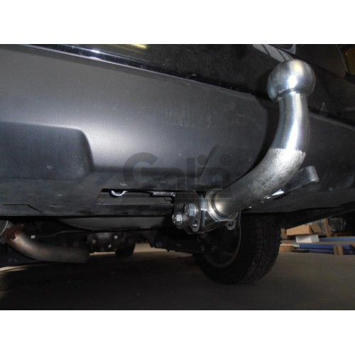 S102A GALIA Полностью оцинкованный фаркоп на Subaru Outback 2009-2015. Подрозетник убирается за бампер. Тип шара: A. Невидимый вырез бампера. Нагрузки: 2100/85 кг, масса фаркопа 16,22 кг