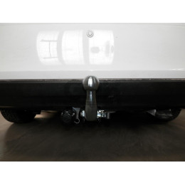 S104C GALIA Полностью оцинкованный фаркоп на Skoda Rapid лифтбек/универсал 2013-2020, 2020-2022, SEAT Toledo седан 2013-2018. Подрозетник убирается за бампер. Тип шара: C