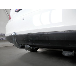 S104C GALIA Полностью оцинкованный фаркоп на Skoda Rapid лифтбек/универсал 2013-2020, 2020-2022, SEAT Toledo седан 2013-2018. Подрозетник убирается за бампер. Тип шара: C