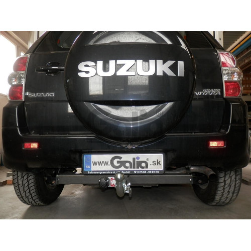 S114A GALIA Полностью оцинкованный фаркоп на Suzuki Grand Vitara 3 двери 2005-2016. Тип шара: A. Установка без снятия и выреза бампера. Нагрузки: 1800/90 кг, масса фаркопа 15,32 кг