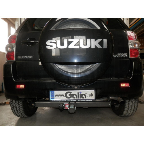 S114A GALIA Полностью оцинкованный фаркоп на Suzuki Grand Vitara 3 двери 2005-2016. Тип шара: A. Установка без снятия и выреза бампера. Нагрузки: 1800/90 кг, масса фаркопа 15,32 кг