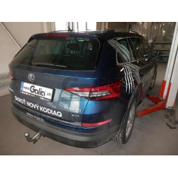 S120V GALIA Полностью оцинкованный фаркоп на Skoda Kodiaq 2WD, 4WD 2017-2023, 2023-. Тип шара: AV (вертикальное быстросъемное крепление шара на ключе). Невидимый в
