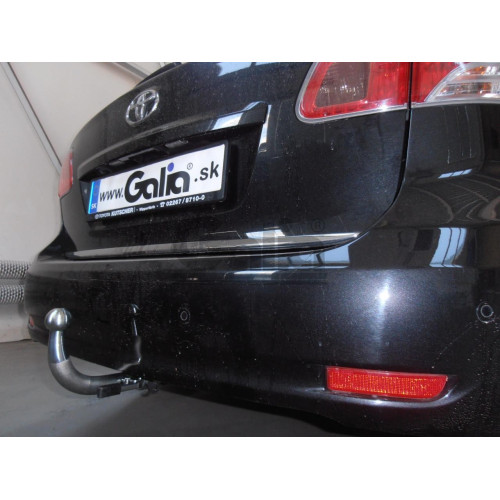 T059A GALIA Полностью оцинкованный фаркоп на Toyota Avensis седан/универсал 2009-2018. Подрозетник убирается за бампер. Тип шара: A. Установка без снятия и выреза бампера. Нагрузки: 2000/80 кг, масса фаркопа 18,12 кг
