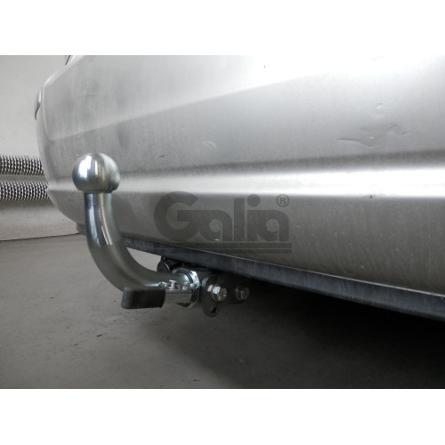 T066C GALIA Полностью оцинкованный фаркоп на Toyota Avensis седан/лифтбек 2003-2009. Тип шара: C (горизонтальный съемный). Невидимый вырез бампера. Нагрузки: 1600/75 кг, масса фаркопа 14,97 кг