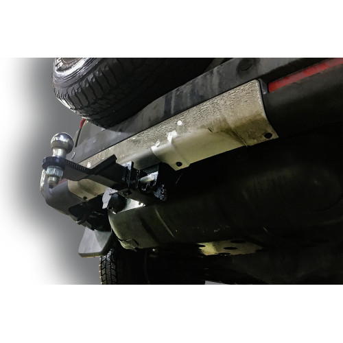 T123-E Лидер-плюс ТСУ для Toyota Land Cruiser Prado J120 2002-2009, Toyota Land Cruiser Prado J150 2009-2023, Lexus GX 470 2002-2009, Lexus GX 460 2009-2023. Требуется подрезка бампера. Тип шара: E. Нагрузки: 1500/100 кг, масса фаркопа 9,5 кг (без электри
