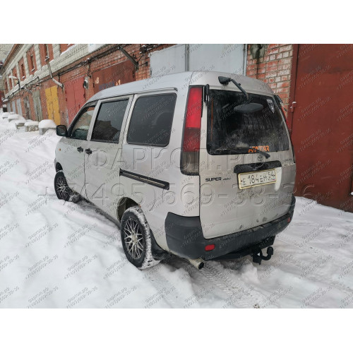 H.T62.A HALTY Фаркоп на Toyota Lite Ace Noah 1996-2001, Toyota Town Ace Noah 1996-2001, Toyota Lite Ace 1996-2007, Toyota Town Ace 1996-2007, в т.ч. Field Tourer, кроме Road Tourer, Daihatsu Delta 1996-2001 без подрезки бампера. Тип шара: A. Нагрузки: 750