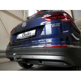 V069A GALIA Полностью оцинкованный фаркоп на Volkswagen Tiguan 2007-2016, Tiguan 2 2016-2024, Audi Q3 2011-2019, 2019-2025, SEAT Tarraco 2018-2024. Тип шара: A. Невидимый вырез бампера. Нагруз