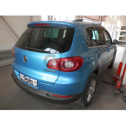 V069A GALIA Полностью оцинкованный фаркоп на Volkswagen Tiguan 2007-2016, Tiguan 2 2016-2024, Audi Q3 2011-2019, 2019-2025, SEAT Tarraco 2018-2024. Тип шара: A. Невидимый вырез бампера. Нагруз