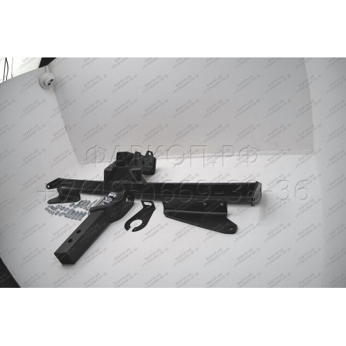 VXC-06-991122.00 PT GROUP Фаркоп на Volvo XC90 2003-2014 без подрезки бампера. Тип шара: E (легкосъемный шар под квадрат). Нагрузки: 2300/75 кг, масса фаркопа 16 кг (без электрики в комплекте)