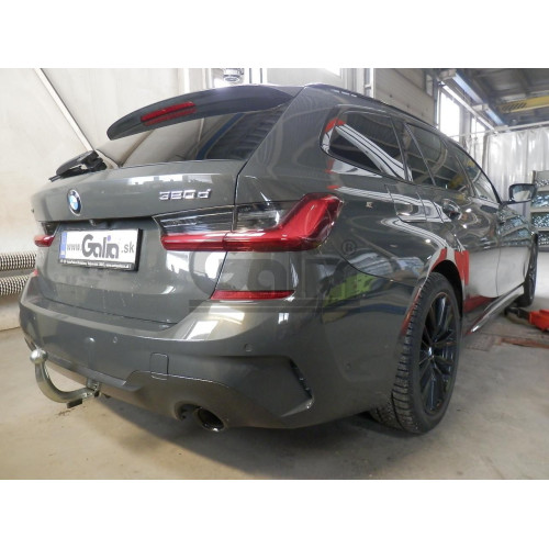 B025C GALIA Полностью оцинкованный фаркоп на BMW 3-Series седан/универсал 2018-, BMW 4-Series G22 coupe 2020-, BMW 4-Series G26 Gran Coupe 2021-. Подрозетник убирается за бампер. Тип шара: C (горизонтальный съемный). Установка без снятия и выреза бампера.