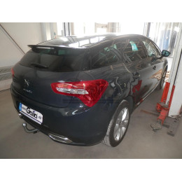 C067A GALIA Полностью оцинкованный фаркоп на Citroen DS5 2011-2018. Подрозетник убирается за бампер. Шар перекрывает противотуманную фару. Тип шара: A. Под