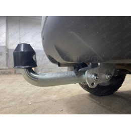 D041A GALIA Полностью оцинкованный фаркоп на Renault Duster 2WD, 4WD 2010-2015, 2015-2021, Renault Duster 2 2021-2022, Nissan Terrano 2014-2022. Тип шара: A. Невидимый вырез бампера. Нагрузк