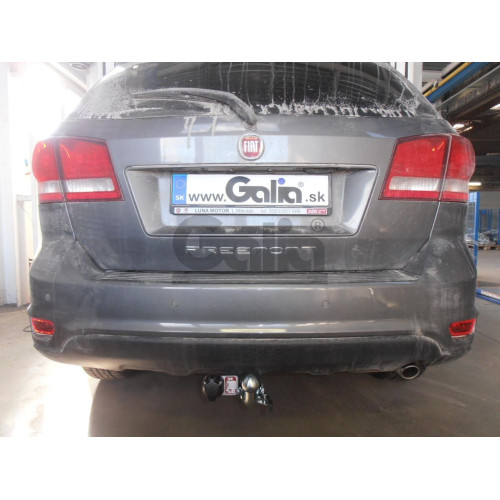 D042A GALIA Полностью оцинкованный фаркоп на Dodge Journey 2008-2020, FIAT Freemont 2011-2020 2WD/4WD, кроме авто с запаской снизу. Тип шара: A. Подрезка бампера. Нагрузки: 1600/80 кг, масса фаркопа 14,02 кг