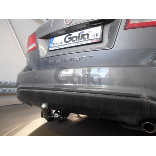 D042A GALIA Полностью оцинкованный фаркоп на Dodge Journey 2008-2020, FIAT Freemont 2011-2020 2WD/4WD, кроме авто с запаской снизу. Тип шара: A. Подрезка бампера. Нагрузки: 1600/80 кг, масса фаркопа 14,02 кг