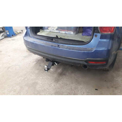 FA 0120-E Бизон Фаркоп на Subaru Forester 2013-2018, 2018-2024 без подрезки бампера. Тип шара: E (легкосъемный шар под квадрат). Нагрузки: 2800/120 кг. Не комплектуется электрикой