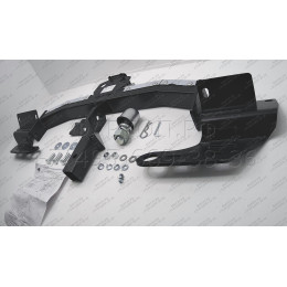 FA 0977-E(N) Бизон Фаркоп с хромированной накладкой на Jeep Grand Cherokee 2010-2021 без подрезки бампера. Тип шара: E (легкосъемный шар под квадрат). Нагрузки: 