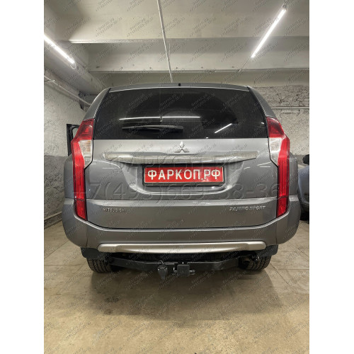 FA 1005-E Бизон Фаркоп на Mitsubishi Pajero Sport II 2008-2016, Mitsubishi Pajero Sport III 2016-2021 без подрезки бампера. Тип шара: E (легкосъемный шар под квадрат). Нагрузки: 3200/120 кг. Не комплектуется электрикой