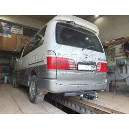 H.T53.E HALTY Фаркоп на Toyota Granvia 1995-2004, Toyota Grand Hiace 1999-2002, Toyota Hiace H12, H22, H18, H28 1995-2005 без подрезки бампера. Тип шара: E. Нагрузки: 750/75 кг, масса фаркопа 18,6 к