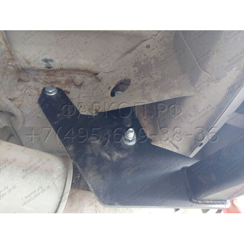 H.T53.E HALTY Фаркоп на Toyota Granvia 1995-2004, Toyota Grand Hiace 1999-2002, Toyota Hiace H12, H22, H18, H28 1995-2005 без подрезки бампера. Тип шара: E. Нагрузки: 750/75 кг, масса фаркопа 18,6 кг