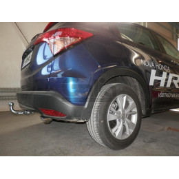 H097C GALIA Полностью оцинкованный фаркоп на Honda HR-V 2014-2021. Подрозетник убирается за бампер. Тип шара: C (горизонтальный съемный). Невидимый вырез б