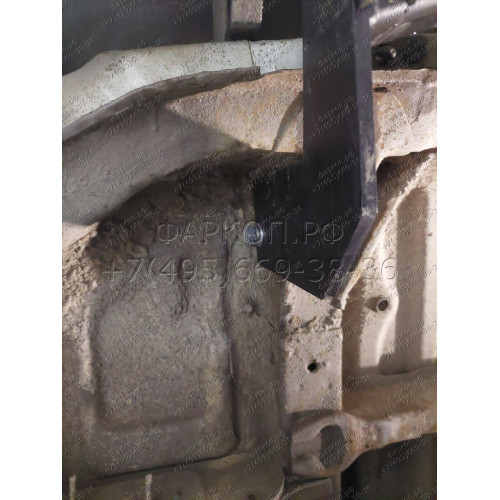 H.T57.A HALTY Фаркоп на Toyota Hiace Regius, Toyota Regius, Toyota Touring Hiace 1997-2002 без подрезки бампера. Тип шара: A. Нагрузки: 750/75 кг, масса фаркопа 12,9 кг