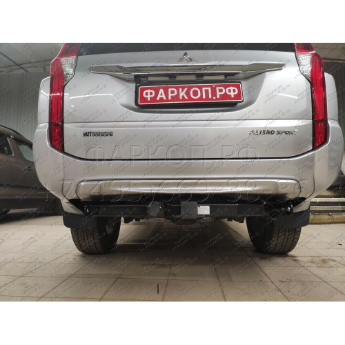 FA 1005-E Бизон Фаркоп на Mitsubishi Pajero Sport II 2008-2016, Mitsubishi Pajero Sport III 2016-2021 без подрезки бампера. Тип шара: E (легкосъемный шар под квадрат). Нагрузки: 3200/120 кг. Не комплектуется электрикой