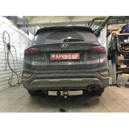 HSF-18-991124.00 PT GROUP Фаркоп с нержавеющей накладкой на Kia Sorento Prime рестайлинг 2018-2020, Hyundai Santa Fe 2018-2021 без подрезки бампера. Тип шара: E (легкосъемный ша