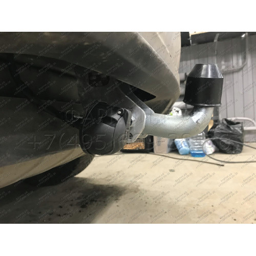 V052A GALIA Полностью оцинкованный фаркоп на Audi Q7 2006-2015, Porsche Cayenne 2002-2010, 2010-2018, Volkswagen Touareg 2002-2010, 2010-2018. Тип шара: A. Минимальная подрезка бампера. Нагрузки: 3500/140 кг, масса фаркопа 16,87 кг