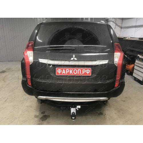 FA 1005-E Бизон Фаркоп на Mitsubishi Pajero Sport II 2008-2016, Mitsubishi Pajero Sport III 2016-2021 без подрезки бампера. Тип шара: E (легкосъемный шар под квадрат). Нагрузки: 3200/120 кг. Не комплектуется электрикой