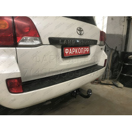 T-170 STEINHOF Фаркоп на Toyota Land Cruiser 200 2008-2021, Lexus LX 2008-2021. Требуется подрезка бампера. Тип шара: A. Нагрузки: 3500/140 кг, масса фаркопа 9,9 кг (без электрики 
