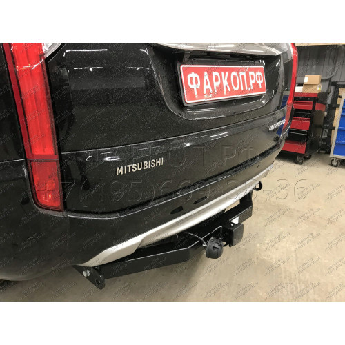 FA 1005-E Бизон Фаркоп на Mitsubishi Pajero Sport II 2008-2016, Mitsubishi Pajero Sport III 2016-2021 без подрезки бампера. Тип шара: E (легкосъемный шар под квадрат). Нагрузки: 3200/120 кг. Не комплектуется электрикой