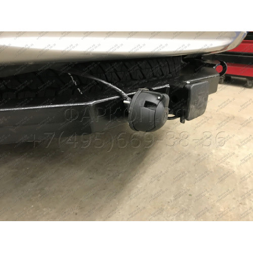 FA 1005-E Бизон Фаркоп на Mitsubishi Pajero Sport II 2008-2016, Mitsubishi Pajero Sport III 2016-2021 без подрезки бампера. Тип шара: E (легкосъемный шар под квадрат). Нагрузки: 3200/120 кг. Не комплектуется электрикой