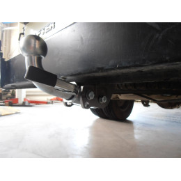 M119A GALIA Полностью оцинкованный фаркоп на Mercedes Sprinter 2006-, Volkswagen Crafter 2006-2017 платформа, только модели с грузоподъемностью с 4,6 до 5 тонн. Тип шара: A.