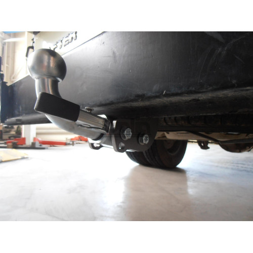 M119A GALIA Полностью оцинкованный фаркоп на Mercedes Sprinter 2006-, Volkswagen Crafter 2006-2017 платформа, только модели с грузоподъемностью с 4,6 до 5 тонн. Тип шара: A. Без выреза бампера. Нагрузки: 3500/150 кг, масса фаркопа 19,21 кг